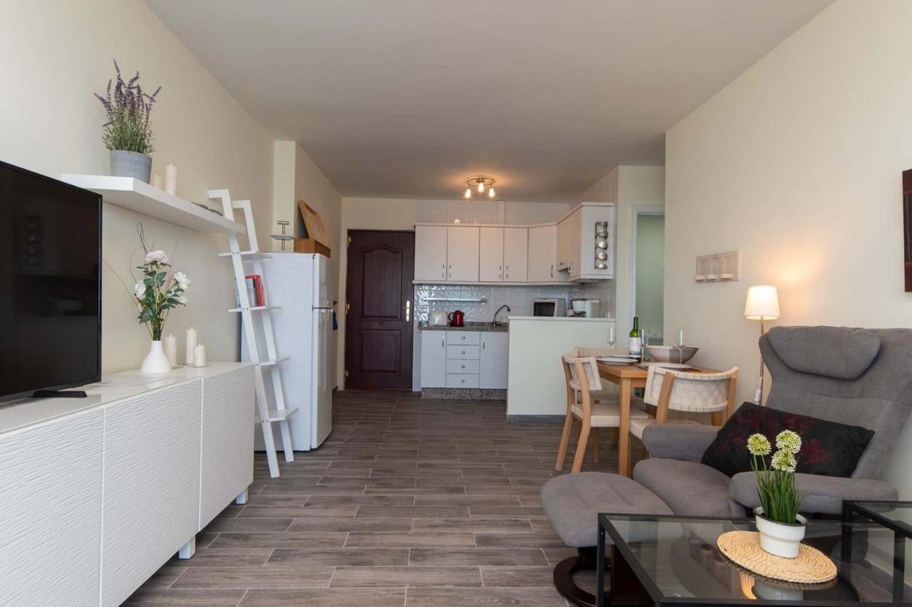 Ocean View Apartment *