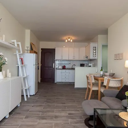 Ocean View Apartment Los Cristianos  Exterior photo